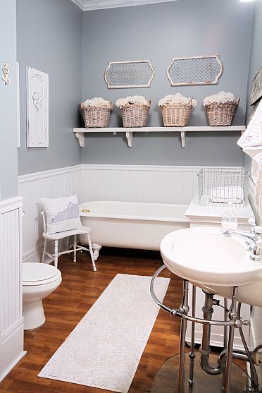 Country decor gets modernized in this chic bathroom and is a hot trend in decorating - modern country - we like! Perfect Paint Color, Blue Paint Colors, Interior Paint Colors, Beach Bathrooms, Bathroom Redo, Color My World, Bath Ideas, Painting Bathroom, Paint Colours