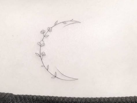 Spring Flower Tattoo, Simple Flower Tattoo, Small Moon Tattoos, Small Flower Tattoos, Moon Tattoo Designs, Floral Tattoo Sleeve, Birth Flower Tattoos, Floral Tattoo Design, Dainty Tattoos