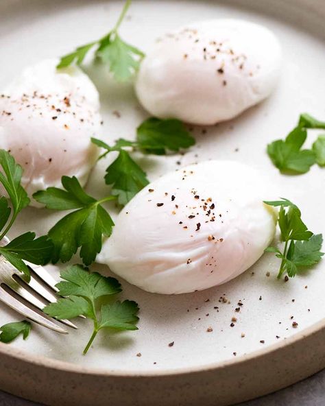 Poached Eggs on a plate Smothered Recipes, Easy Poached Eggs, Poached Egg Recipe, Simply Food, How To Make A Poached Egg, Perfect Poached Eggs, Savoury Snacks, Recipetin Eats, Egg Dishes