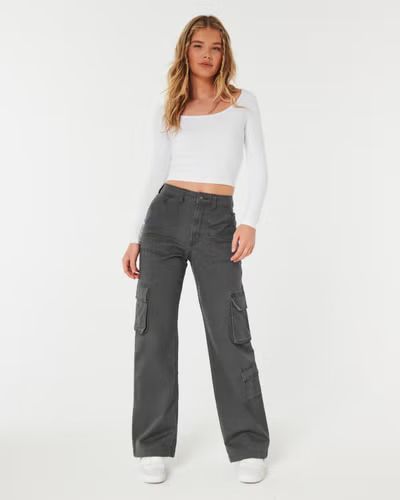 Ultra High-Rise Baggy 3-Pocket Cargo Pants | Hollister (US) Stradivarius Cargo Pants Grey, Hollister Cargo Pants, Gray Cargo Pants, Hollister Clothes, Cargo Pants Color, 1970's Fashion, Grey Cargo Pants, Baggy Cargo Pants, Cargo Pants Outfit