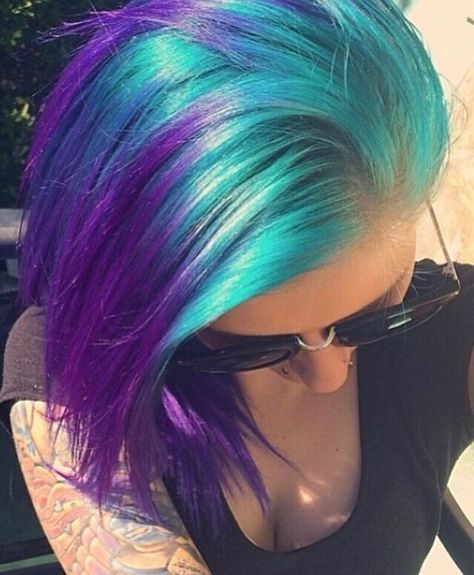 Blue Green And Purple Hair #Beauty #Trusper #Tip Blue And Purple Hair, Underlights Hair, Mermaid Hair Color, Temporary Hair Dye, Makeup Tip, Turquoise Hair, Creative Hair, Dye Ideas, Bright Hair