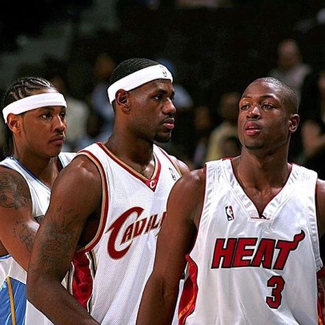 Flashback!!! Snap👻: NationOfHoops (@hoopsnation) on Instagram: “Young gunz. |2003| 🔥” Lebron James Dwyane Wade, Mvp Basketball, Carmelo Anthony, Dwyane Wade, Cone Bra, Orange Turtleneck Sweater, California King, South Beach, Lebron James