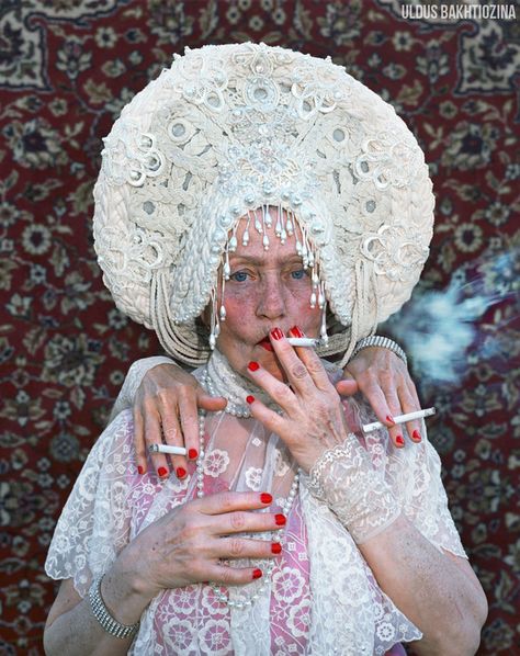 Russian Artist Creates Surreal Photos To Illustrate Traditional Fairy Tales (Part 2) 19 Century Aesthetic Russia, Uldus Bakhtiozina, Estilo Kitsch, Traditional Fairy Tales, Post Modernism, Pagan Goddess, Ballet Russe, Diane Arbus, Cindy Sherman