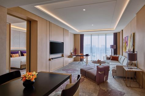 Hotel Room Interior, Singapore City, Vacation Photo, Latest House Designs, Executive Suites, Hotel Room Design, Hospital Interior Design, Changsha, Hotel Interiors