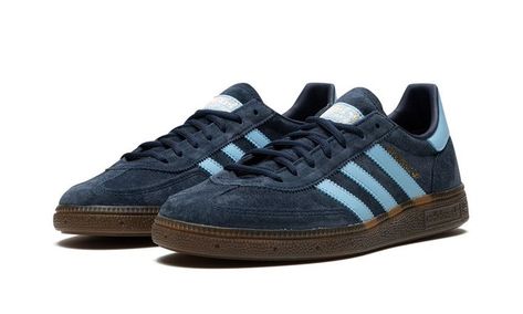 Spezial Shoes, Adidas Og, Adidas Handball Spezial, Sneakers Box, Adidas Handball, Kobe Shoes, Quoi Porter, Adidas Spezial, Basic Hoodie