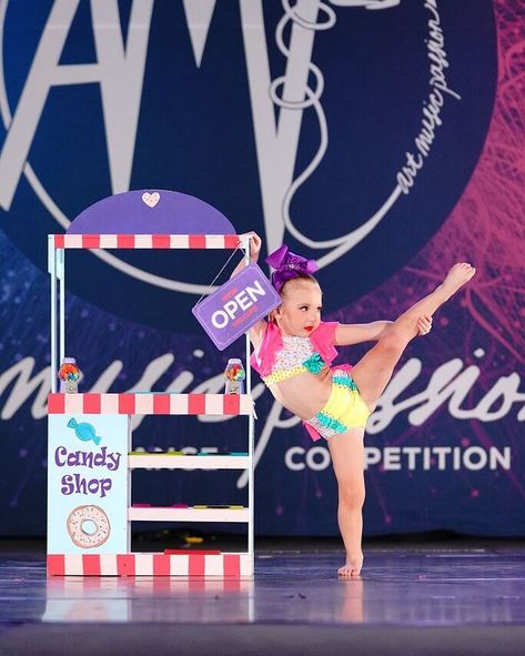 I am so proud and impressed with this little rockstar!!! 

She has worked 5/6 months on this solo and she got to finally out it on the big stage for the first time ever!! At her very first dance comp!! Not bad for 4 years old! 

She cannot stop watching the video and is already asking when the next competition lol we’re hooked her for a while.. lol 🤣💃

@ampdancecompetition #Oklahoma #OKC #Dance #ThrillerDance