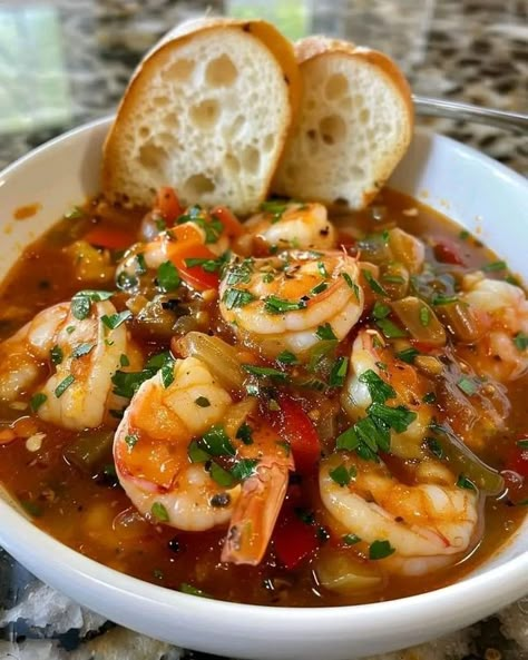 Chef Gordon Ramsay | Spicy Seafood Stew | Facebook Mixed Seafood, Seafood Stew Recipes, Quick Soup Recipes, Spicy Seafood, Sandwich Container, Recipes Spicy, Quick Soup, Seafood Shrimp, Shrimp Scallops