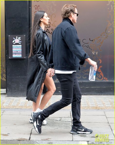 Outlander's Sam Heughan Holds Hands with Mystery Woman in London! : Photo 5045507 | Sam Heughan Photos | Just Jared: Entertainment News Sam Heughan News, Outlander News, Tom Ackerley, Mystery Woman, Danny Trejo, Sam Heughan Outlander, Taylor Swift Concert, Anya Taylor Joy, Caitriona Balfe