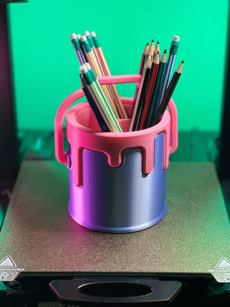 3d Printer Organization Ideas, Pen Holder 3d Print, 3d Printing Classroom, Bucket Organizer, Useful 3d Prints, 3d Ideas, Gift Containers, Home Studio Setup, 3d Printing Art