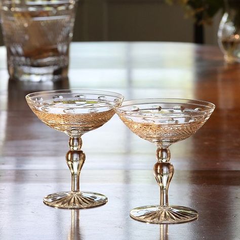 Crystal champagne saucersghkuk Glassware Cabinet, Vintage Champagne Glasses, Champagne Saucers, Downton Abbey Fashion, Champagne Coupe Glasses, Vintage Champagne, Crystal Champagne, Crystal Glassware, Wine And Dine