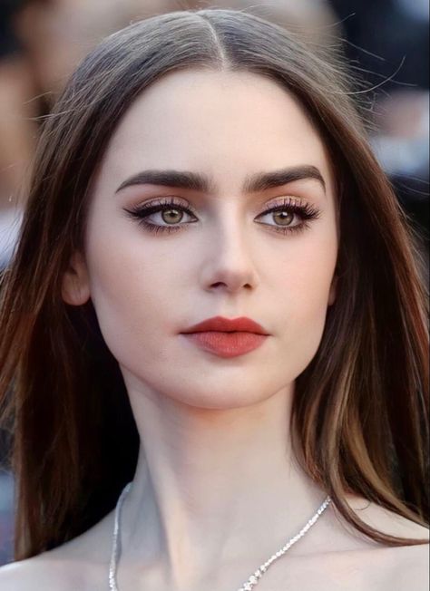 Angel Makeup, Light Makeup Looks, Soft Makeup Looks, Beauty Hair Makeup, Soft Makeup, Hazel Eyes, Lily Collins, Wedding Hair And Makeup, Hair And Makeup