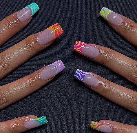 Mixed Match Nails, Mix Match French Tip Nails, Summer Nail Color 2023, Nail Color 2023, Two Different Colored Nails On Each Hand, Different Design On Each Nail, Nail Color Summer, Mix And Match Nails, Summer Nail Color