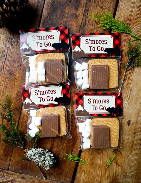 Lumberjack S'mores Party Favors Wilderness Party, Lumberjack Party Decorations, Plaid Baby Shower, Lumberjack Birthday Party, Pancake Cake, Lumberjack Baby Shower, Lumberjack Baby, Treat Bag Toppers, Lumberjack Birthday