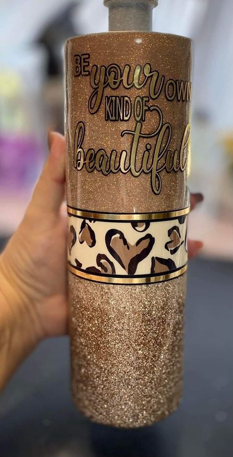 Woodgrain Peekaboo Tumbler, Coffee Glitter Tumbler, Elegant Tumbler Ideas, Glitter Coffee Tumbler, Fall Glitter Tumbler Ideas, Resin Tumbler Ideas, Tumbler Cups Ideas, Fall Tumblers, Yeti Cup Designs