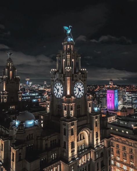 Military Sleeve Tattoo, Liverpool Life, St Georges Hall, Liverpool Wallpapers, Beautiful Cities In The World, Liverpool History, Art Alevel, Liverpool City, Liverpool England