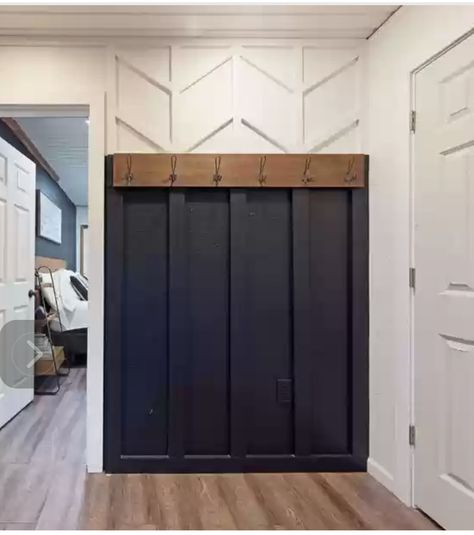 Small Backdoor Entryway Ideas, Entryway Slanted Wall, Entryway Wall Behind Door, Mudroom Feature Wall, Shiplap Entryway Ideas, Small Entryway Accent Wall Ideas, Coat Hook Wall Ideas, Black Mudroom Wall, Black Foyer Wall