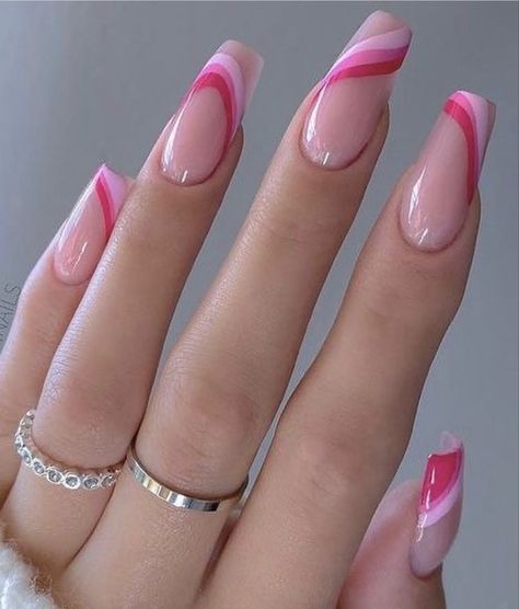 Ballerina Pink Nails, Barbie Pink Nails, Blush Pink Nails, Red Acrylic Nails, Pink Nail Art, Dots Nails, Almond Acrylic Nails, Ballerina Nails, Acrylic Nails Coffin Short