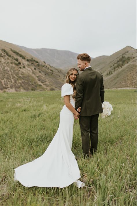 Lds Wedding Dresses, Wedding Dress Puff Sleeve, Grooms Suits, Wedding Dress Corset, Mountain Bridals, Puff Sleeve Wedding Dress, Wedding Dresses Lds, Corset Wedding Dress, Elopement Colorado