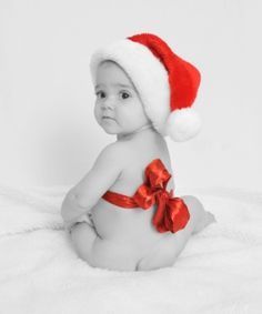 Newborn Christmas Pictures, Baby Christmas Photography, Photo Bb, Christmas Baby Pictures, Foto Newborn, Baby Christmas Photos, First Christmas Photos, Baby Fotografie, Xmas Photos