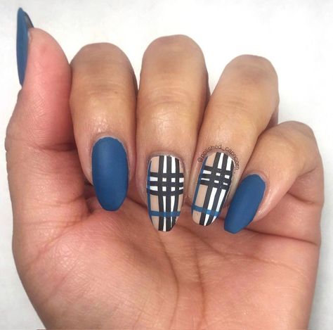 Plaid Almond Shaped Nails, Plaid Nail Stamping, Blue Diamond Nails, Plaid Nail Designs, Steel Nail Art, Gel Press On Nails, 2024 Nails, Nail Art Stamping Plates, Plaid Nails