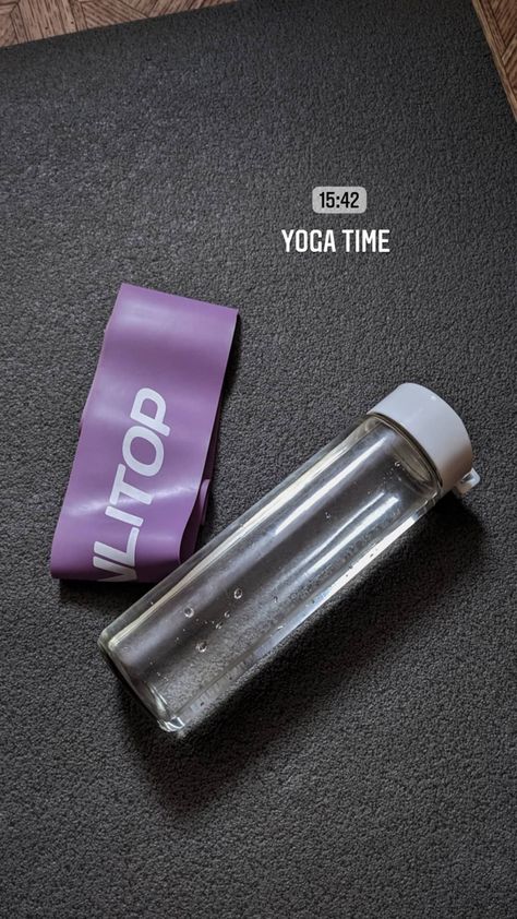 Yoga Aesthetic Photography Home, Yoga Snapchat Stories, Yoga Day Instagram Story, Yoga Time Instagram Story, Yoga Ig Story, Yoga Instagram Story, Snapchat Photography, Daily Snap, Fake Home