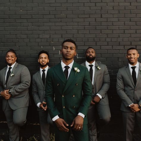 Looking for groom style inpso? Stop on by the blog today for a roundup of our favorite groom accessories on Etsy 🤵 // 📷 @brooketaelorphoto… Brown Tux, Engagement Suits, Suits Groom, Groom And Groomsmen Suits, Groom Suits, Suit Green, Dinner Suit, Suits Wedding, Groom Accessories