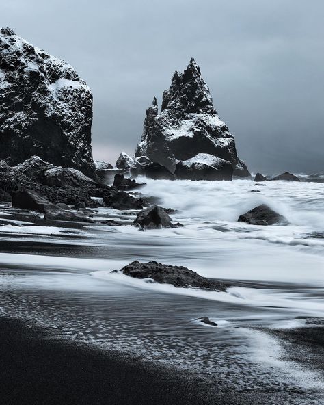 Mikkel Beiter on Instagram: “[ Winter is Coming ] . Visiting Iceland during winter is just fantastic! I love these crisp moody winter scenes and this one is just…” Blood Sorcerer, Bone Island, Visiting Iceland, East Coast Aesthetic, Winter Court, Wave Photography, House Aesthetics, Iceland Nature, Winter Aesthetics