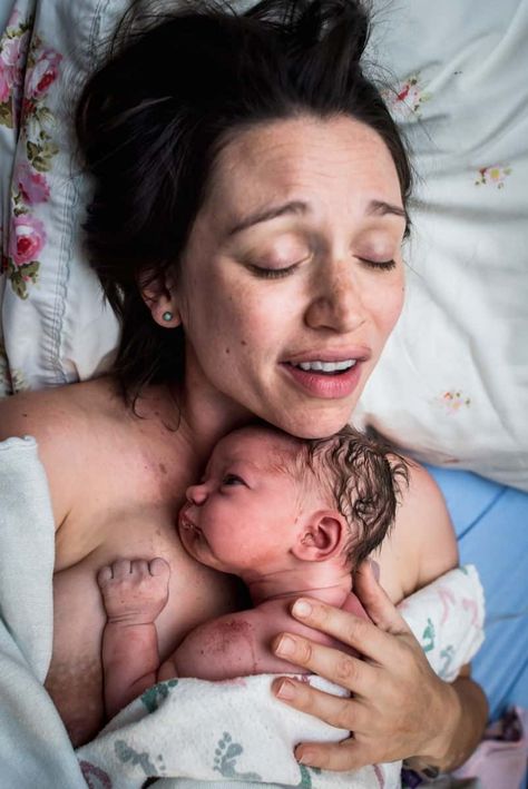 The 13 Most Magical Birth Pictures Of 2019 Home Birth Photography, Labor Photos, Birth Pictures, New Hospital, Birth Photos, Birth Center, Birth Photographer, Delivery Photos, Home Birth