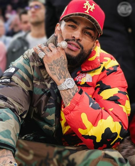 Dave East Box Braids, Dave East Instagram, David East, Dave East, Nba Fashion, Mens Photoshoot Poses, Real Hip Hop, Black Men Street Fashion, Men Street Fashion