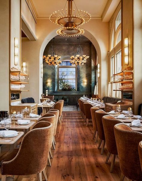 Mission House, Manhattan Restaurants, Bar Chandelier, Roman And Williams, Urban Electric, Lighting Tips, French Restaurants, Hotel Lobby, Custom Lighting