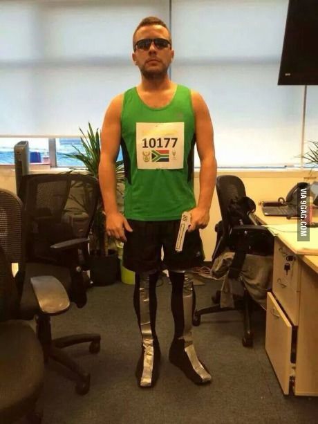 So... Some guy came to work with his halloween outfit... Bad Taste Party, Worst Costume, Oscar Pistorius, Texts Funny, Funny Ecards, Bad Taste, Halloween Aesthetic, Hilarious Memes, Pictures Funny