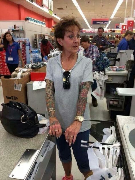 Granny with sleeves Older Women With Tattoos, Estilo Cholo, Inked Babes, Dope Tattoos, Skin Art, Piercing Tattoo, Body Mods, Tattoos And Piercings, Body Art Tattoos