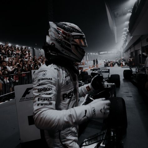 Racecar Driver Aesthetics, Write Aesthetics, F1 App Icons, Throttled Aesthetic, Rivalry Aesthetic, F1 Icons, Formula 1 Aesthetic, Boys Books, Female Driver