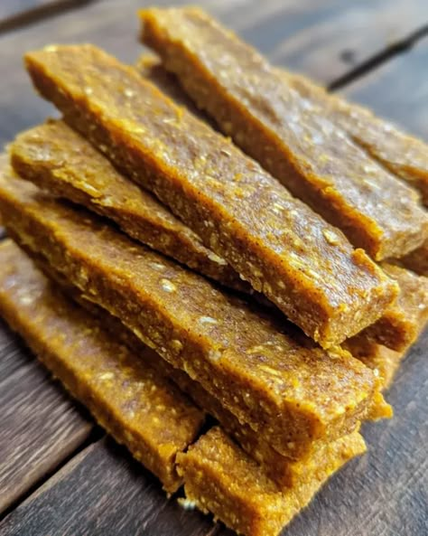 Homemade Banana and Pumpkin Chews for Dogs Recipe - mydogrecipe Dog Chews Homemade, Dog Homemade Food, Chicken Feed Diy, Banana Dog Treat Recipe, Banana Dog Treats, Dog Homemade, Snacks At Home, Pup Treats, Dog Treats Recipes