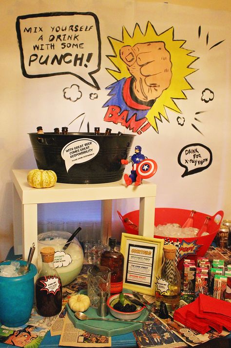 Comic Book Themed Halloween Party – A Well Crafted Party Youtube Party, Black Kraft Paper, Superhero Cupcakes, Book Themed Party, Marvel Party, Classic Comic Books, Mad Tea Party, Halloween Party Themes, Family Costumes