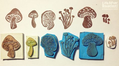 Sunday Morning Crafts: Mushroom Prints - Life After Breakfast Crafts Mushroom, Mushroom Prints, Eraser Stamp, Lino Art, Clay Stamps, Hand Carved Stamps, Stamp Carving, Handmade Stamps, Workshop Ideas