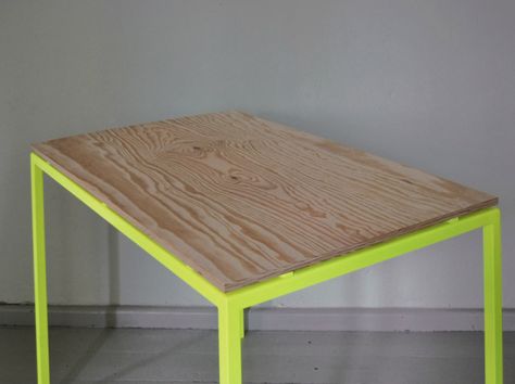 Remodelista-Kolor-florescent-metal-plywood-table; http://remodelista.com/posts/radical-color-for-the-office-kolor-in-germany Neon Table, Plywood Table, Fluorescent Paint, Home Inspiration, Functional Furniture, Office Table, Desk Design, Handmade Furniture, Furniture Design Modern