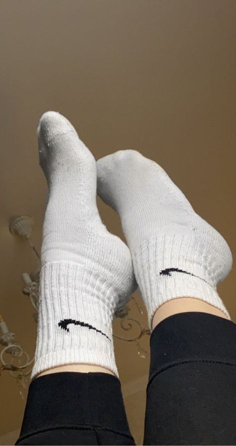 🤍 Girls White Socks, White Nike Socks Aesthetic, Nike Socks Aesthetic Outfit, White Socks Aesthetic, Outfits With Nike Socks, Nike Socks Aesthetic, Nike Socks Women, Socks Over Leggings Outfit, White Socks Outfit