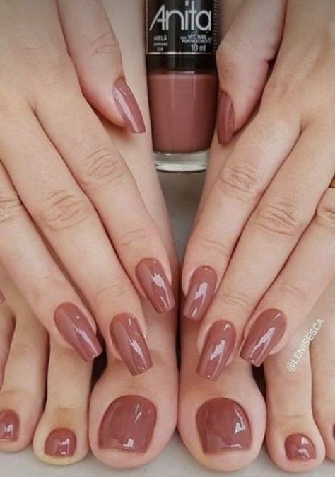 Tan French Nails, Nail Color For Tan Skin, Nails For Tan Skin, Nude Toe Nails, Toenail Polish Colors, Feet Nail Design, Gel Nails French, Simple Gel Nails, Toenail Polish