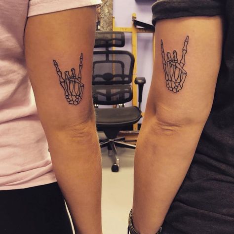 Cool Sibling Tattoos Brother And Sister, Tattoo Ideas For Significant Other, Parents Matching Tattoos, Lgbtq Couple Tattoos, Cute Small Friendship Tattoos, Bestfriend Tattoo For Boy And Girl, Country Sister Tattoos, Matching Tattoos For Soulmates, Male Friend Tattoos