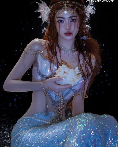 🌌 When night falls, the LINGUAQING corset series sparkles brilliantly. ✨🌙 #kayasuba #mermaidtop #musicfestivaltop #butterflytop #mermaidcorset #corset #fashionstyle Mermaid Photoshoot Ideas, Mermaid Pose Reference, Pink Mermaid Aesthetic, Pirate Photoshoot, Sirencore Aesthetic, Siren Creature, Fairy Concept, Siren Photoshoot, Pre Debut Photoshoot