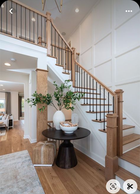 House Entrance Foyer, House Foyer Entryway, Steel Staircase Design, Beach House Foyer, Entrance Foyer Design, House Foyer, Foyer Ideas Entryway, Foyer Stairs, Steel Staircase