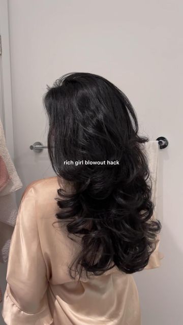 Krishna Patel ✨ Beauty + Self Care on Instagram: "Quick blowout hair hack 🥰 What do you guys think of the results? I am def gonna do my hair like this from now ✨ rollers are linked on my Amazon storefront in bio and blowout styling milk from @jvnhair . . . . . Hair hack Quick hair blowout Hair styling #blowout #blowouthair #blowdrystyle" Blow Dry Hair For Volume Perfect Blowout, Pov Writing, Blow Dry Hair For Volume, Hair Blowout Styles, Curly Blowout, Olivia Hair, Voluminous Blowout, Dominican Blowout, Blow Out Hair