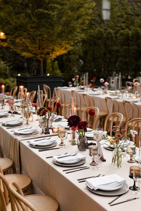 Autumn at The Foundry — Hellabloom Wedding Table Settings Greenery, Family Style Dinner Tablescape, Curved Table Wedding, Family Style Table Setting, The Foundry Wedding, Fall Wedding Table Scape, Earth Tones Wedding Colors, Family Style Wedding Dinner Table, Autumn Wedding Tablescape