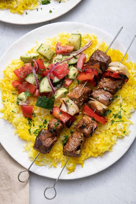 Mediterranean Steak Kabobs, Halal Meals, Grilled Beef Kabobs, Marinated Beef Kabobs, Marinated Steak Kabobs, Greek Beef, Easy Grill, Beef Kabob Recipes, Steak Kebabs