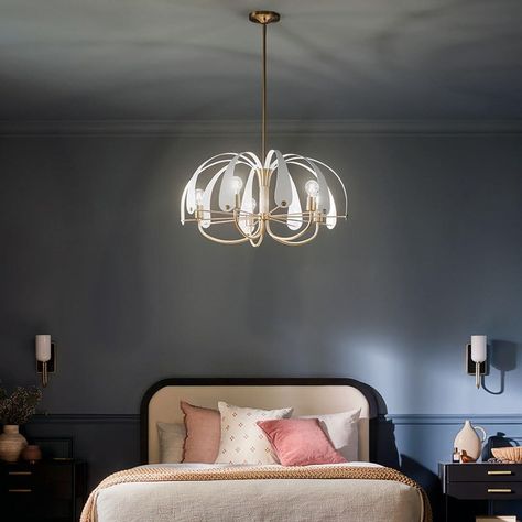 Petal 31" 5 Light Chandelier in Bronze | Kichler Lighting Designer Lighting, Rustic Sconces, Lighting Chandelier, Chandelier Fan, Traditional Baths, Unique Chandeliers, Kichler Lighting, 5 Light Chandelier, Champagne Bronze