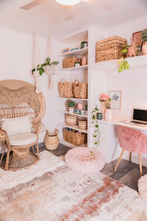 Pastel Office, Bohemian Home Office, Content House, Weaved Basket, Office Redesign, Bohemian Office, Mom Cave, Blush Decor, Fairy Room