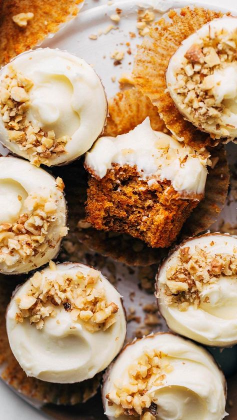 Best Carrot Cake Cupcake Recipe, Moist Carrot Cake Cupcakes, Carrot Cupcake Recipe, Moist Carrot Cake, The Best Carrot Cake, Moist Carrot Cakes, Carrot Cake Cupcakes, Carrot Cupcakes, Best Carrot Cake