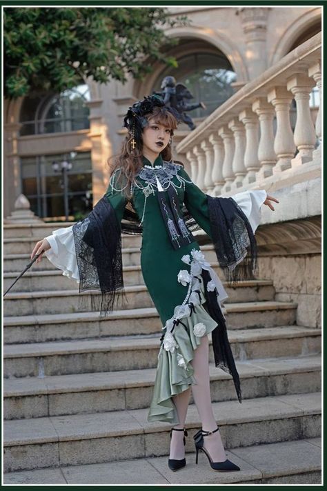 New Release: 『☆-Convocation of Witches-☆』 Qipao Style #QiLolita Dress Set

◆ Shopping Link >>> https://lolitawardrobe.com/convocation-of-witches-qipao-style-qi-lolita-dress-set_p7683.html