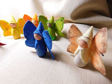 Felt Kids, Rainbow Butterflies, Waldorf Crafts, Wood Peg Dolls, Wooden Peg Dolls, Felt Fairy, Peg People, Felt Patterns, Peg Doll